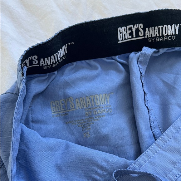 Grey's Anatomy Ceil Scrub Pants - Picture 2 of 5